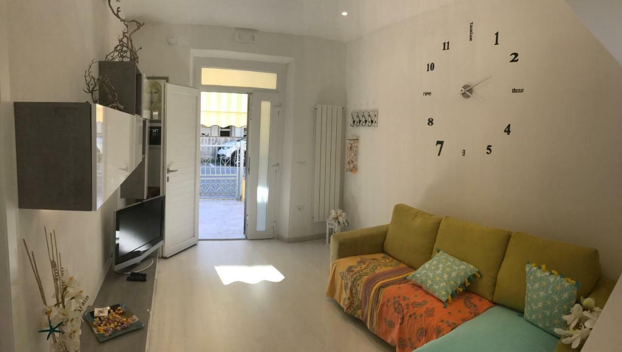 Smeralda House *
